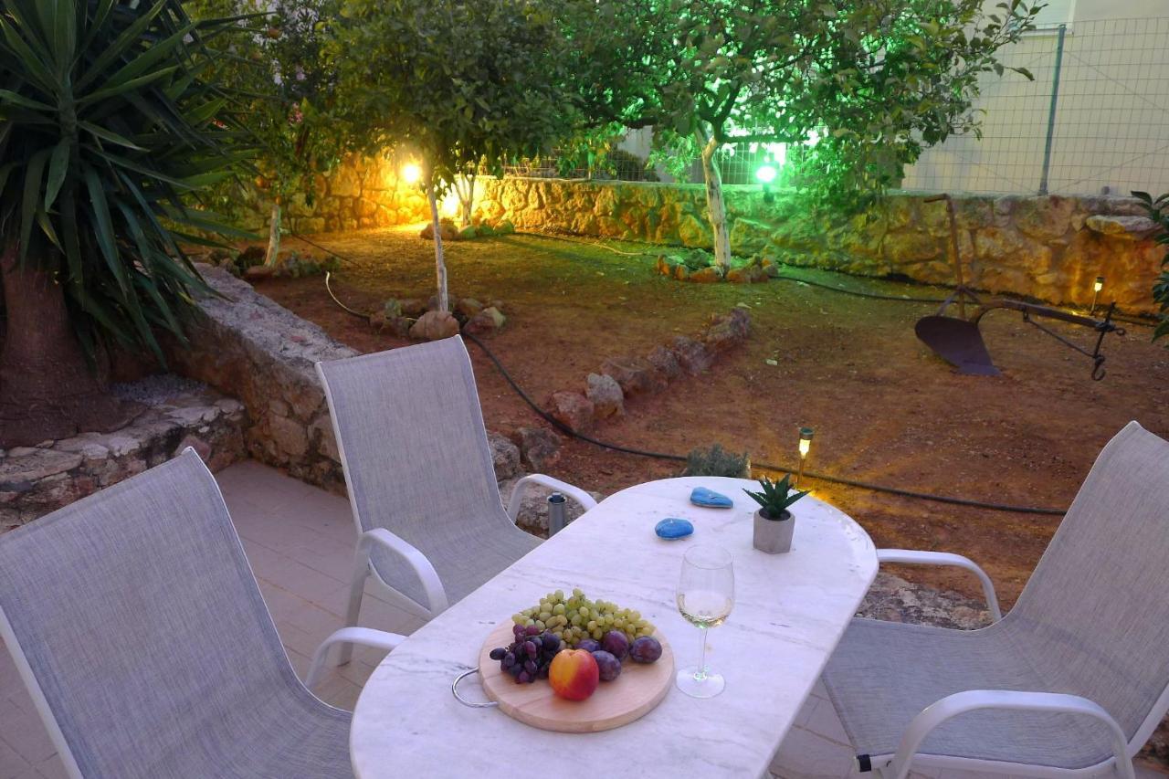 Maria & Manos Guest House, Agios Onoufrios Beach Luaran gambar