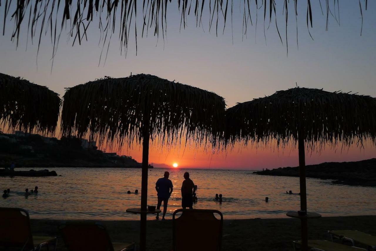 Maria & Manos Guest House, Agios Onoufrios Beach Luaran gambar