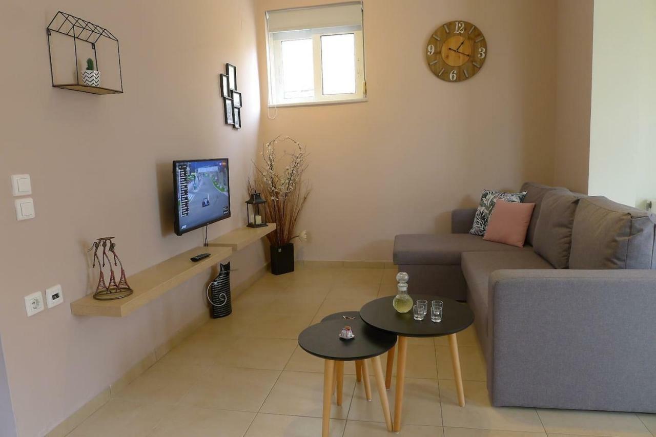 Maria & Manos Guest House, Agios Onoufrios Beach Luaran gambar